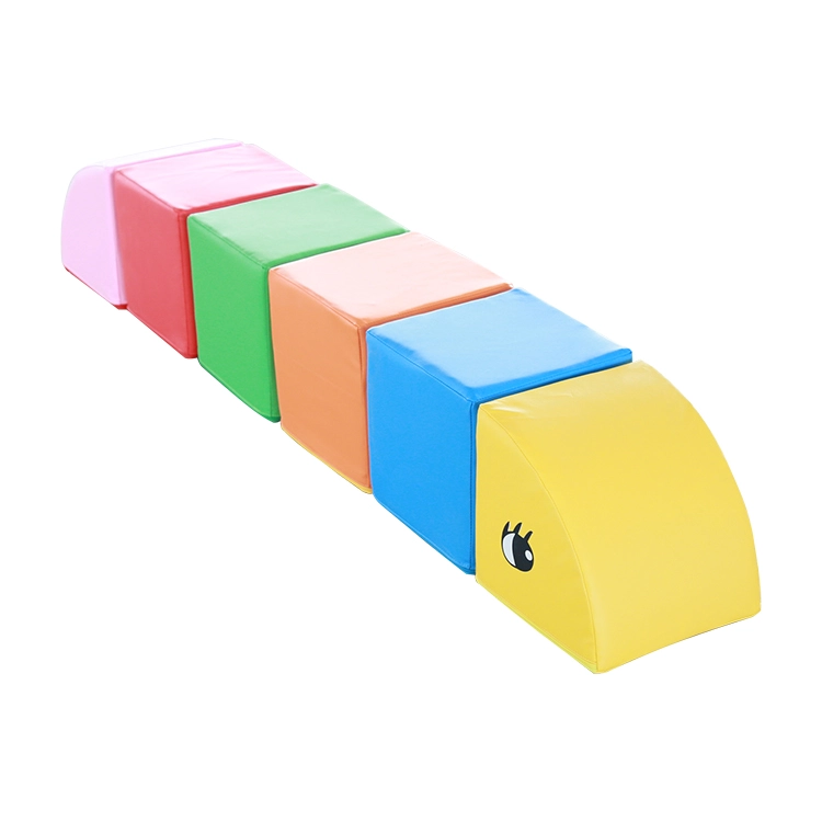 نرم آئتاکار کیٹرپلر